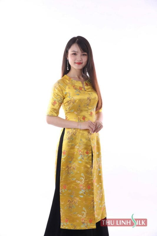 Áo dài gấm